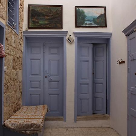 Nzar Khoury For Hosting Hotel Akko Bagian luar foto